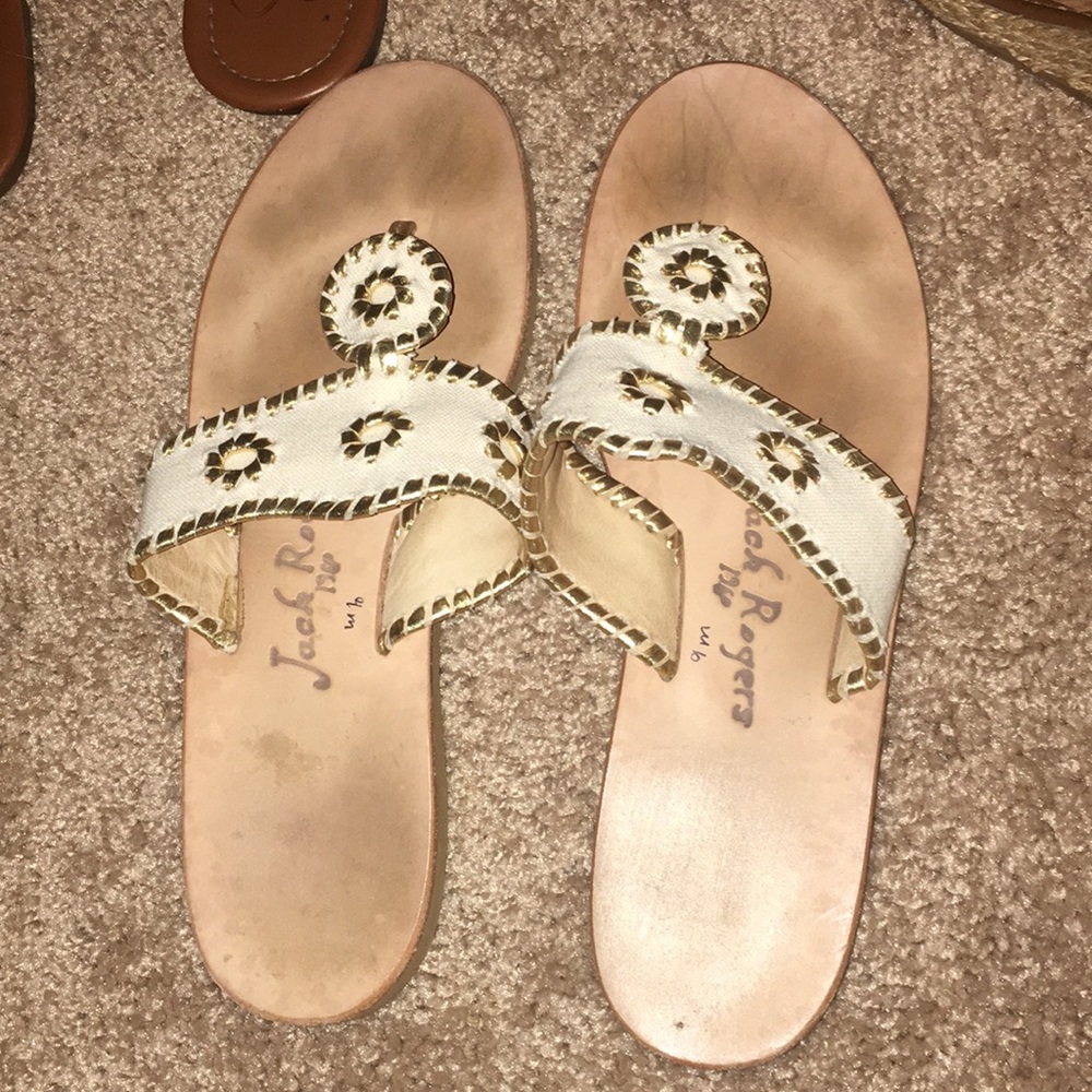 Jack Rogers size 9! Great shoes!